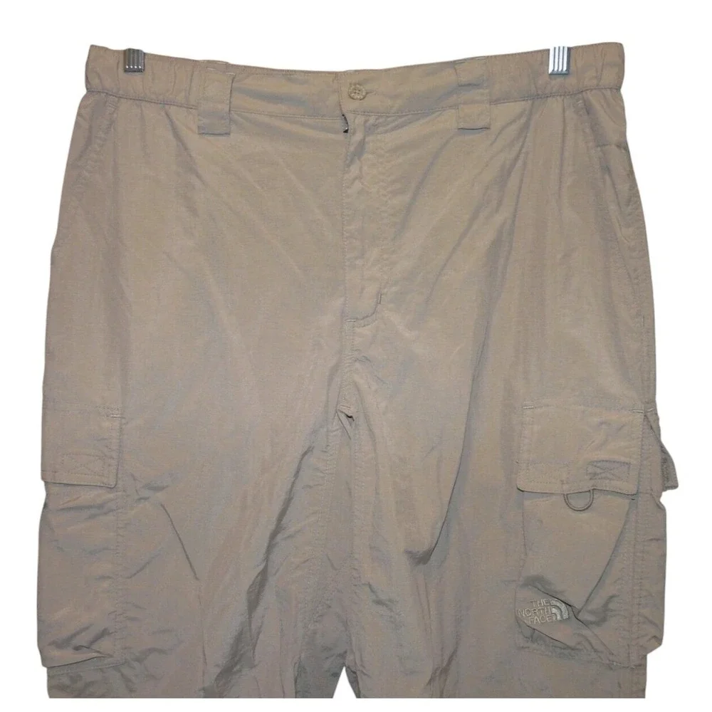 The North Face Cargo Pants Mens Large Short Tan Gorpcore Nylon Hiking Outdoor